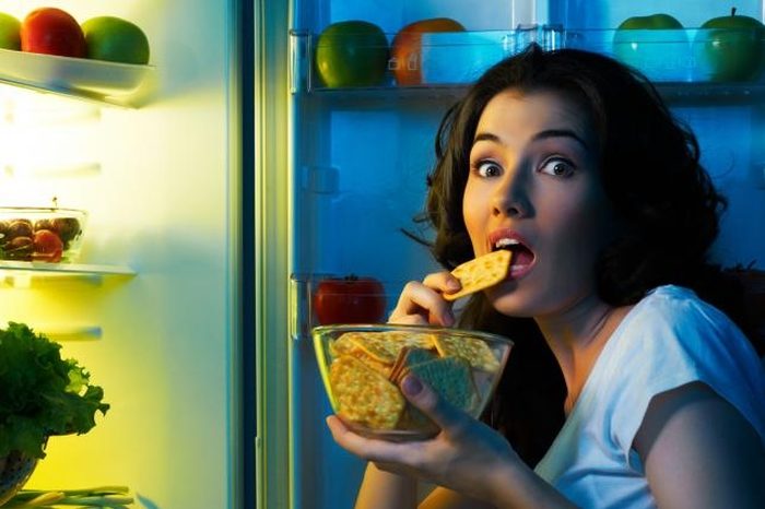Jak poskromić apetyt i zapobiec podjadaniu